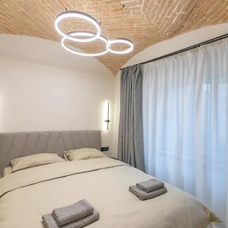 Biagio Boutique - In Old Town - Ultra * Braşov