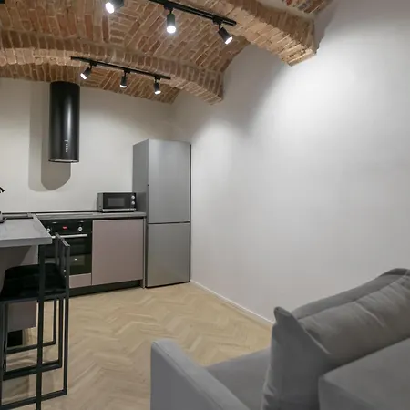 Biagio Boutique - In Old Town - Ultra