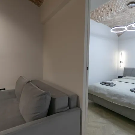 Апартаменти Biagio Boutique - In Old Town - Ultra *