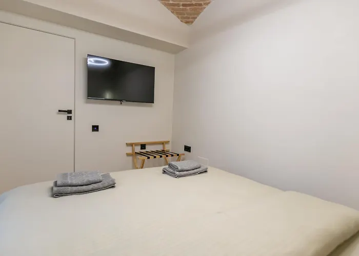 Biagio Boutique - In Old Town - Ultra Apartment Brasov