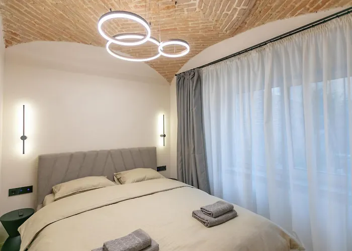 Biagio Boutique - In Old Town - Ultra * Brasov